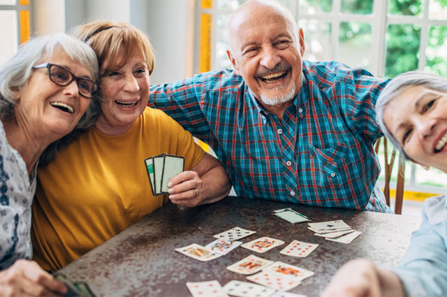 Jeux de cartes mémoire pour seniors